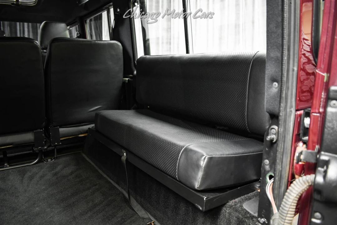 2026 Land Rover Defender L663 - Image 28 of 31
