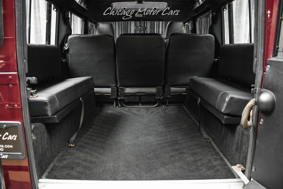 2026 Land Rover Defender L663 - Image 26 of 31