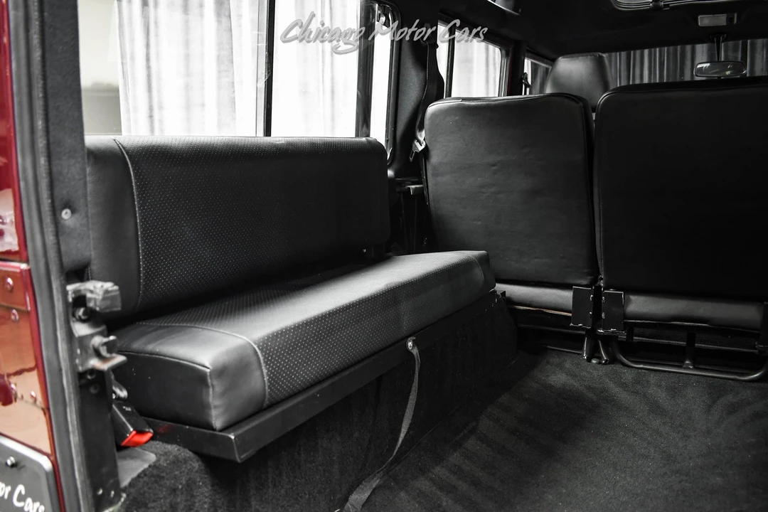 2026 Land Rover Defender L663 - Image 27 of 31
