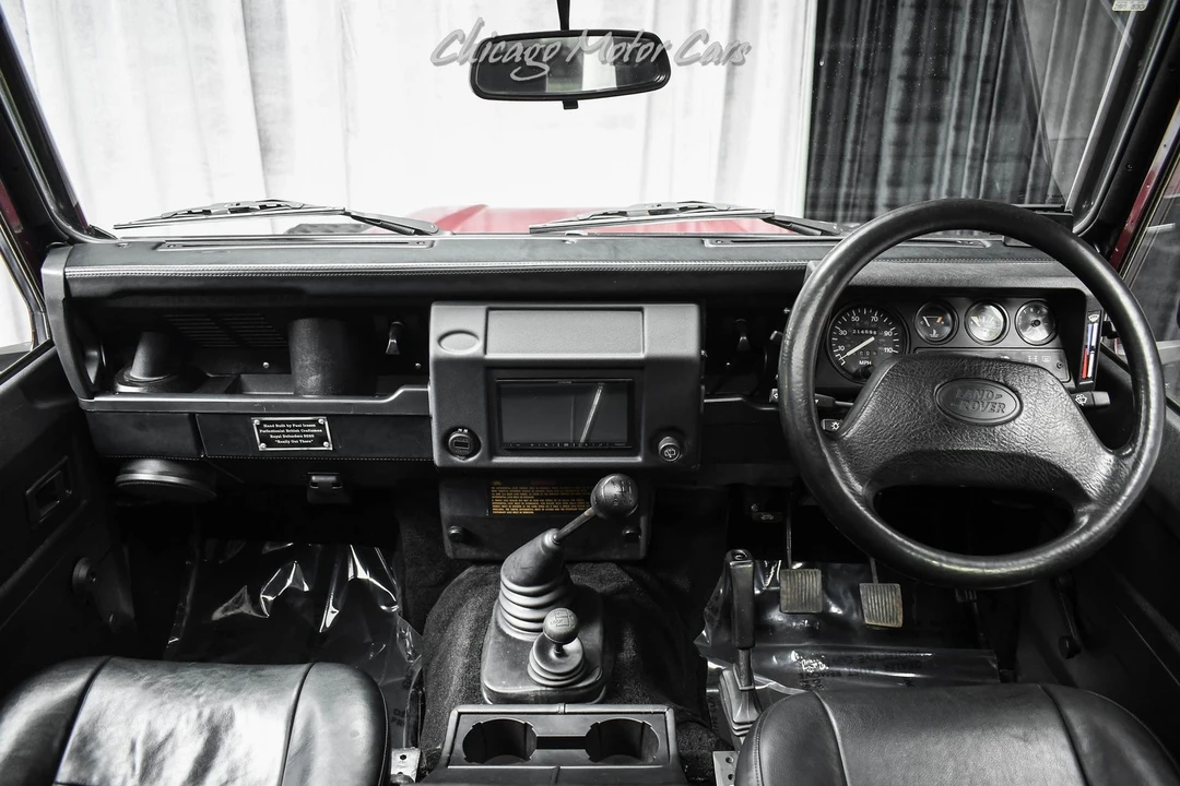 2026 Land Rover Defender L663 - Image 13 of 31