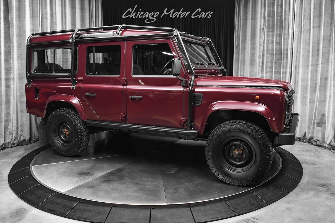 2026 Land Rover Defender 110 - Image 6 of 31