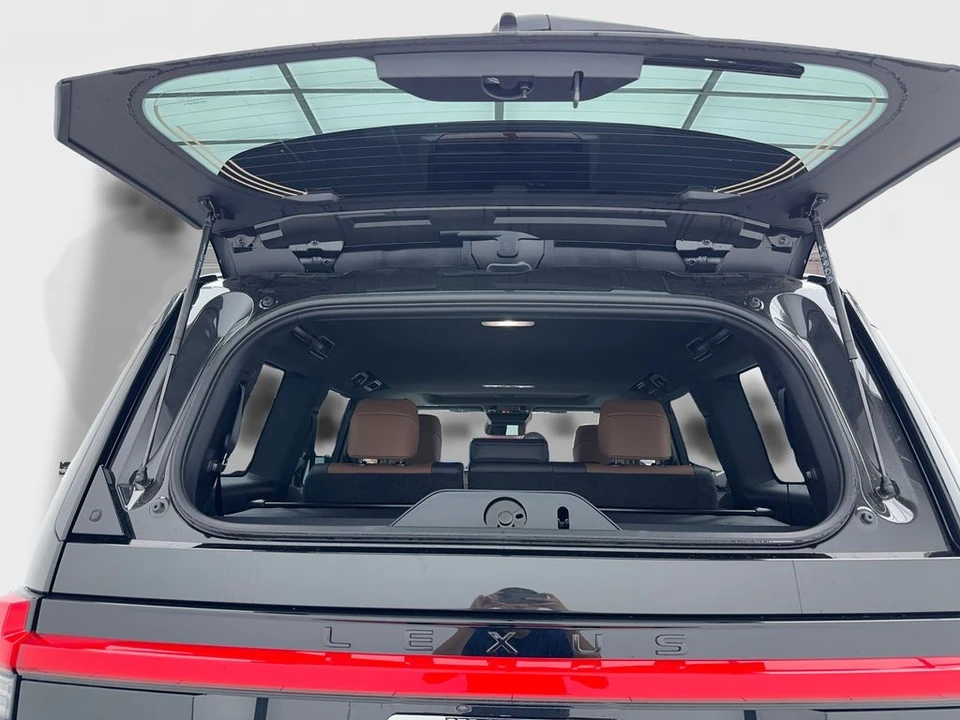 2026 Lexus GX 3rd Gen - Image 14 of 21