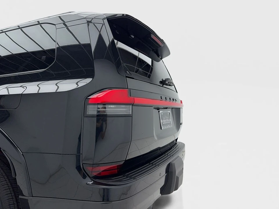 2026 Lexus GX 3rd Gen - Image 11 of 21