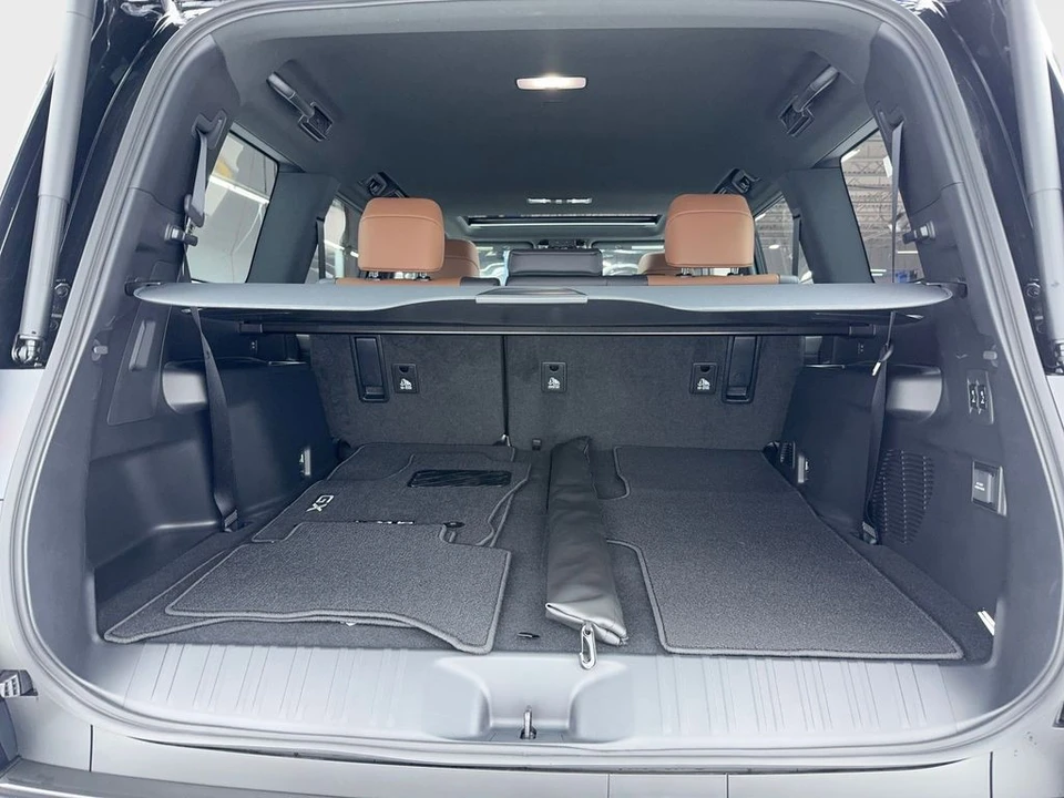 2026 Lexus GX 3rd Gen - Image 16 of 21