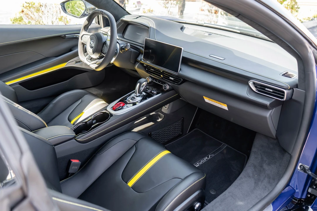 2026 Lotus Emira - Image 22 of 31
