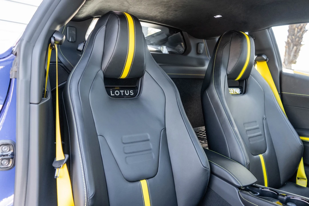 2026 Lotus Emira - Image 25 of 31
