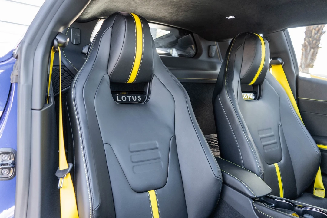 2026 Lotus Emira - Image 25 of 31