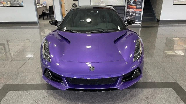 2026 Lotus Emira - Image 9 of 31