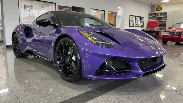 2026 Lotus Emira - Image 6 of 21