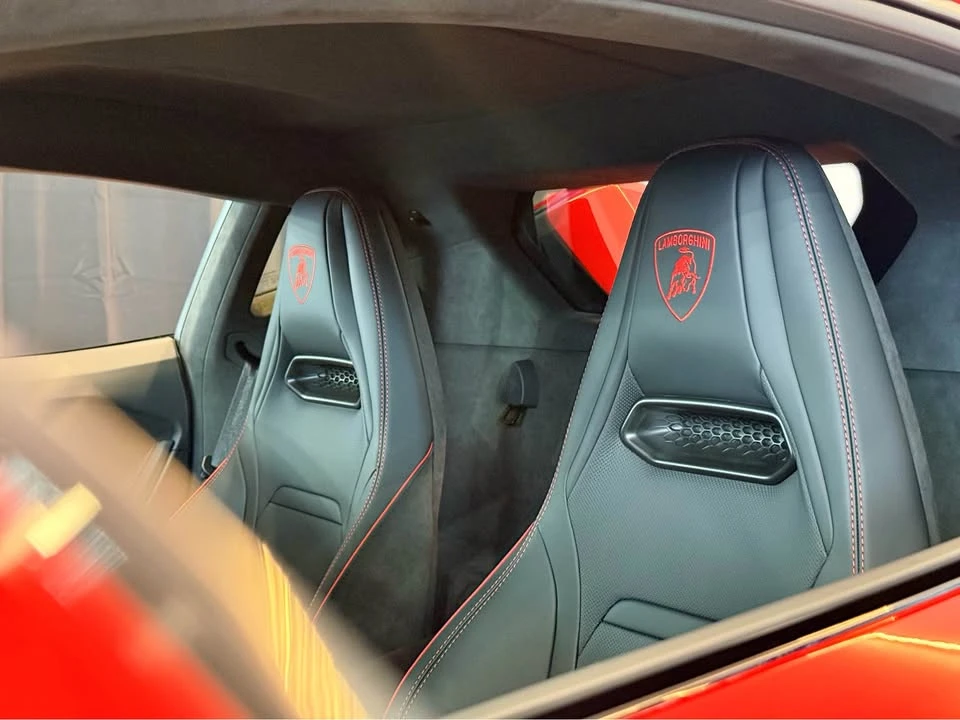 2026 Lamborghini Huracan - Image 7 of 20