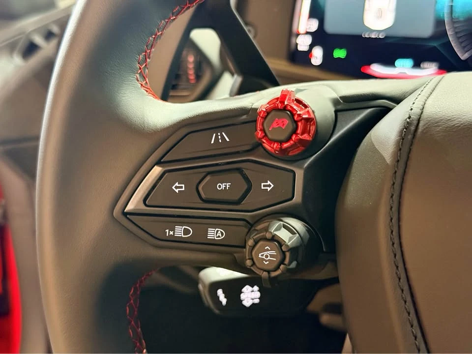 2026 Lamborghini Huracan - Image 16 of 20