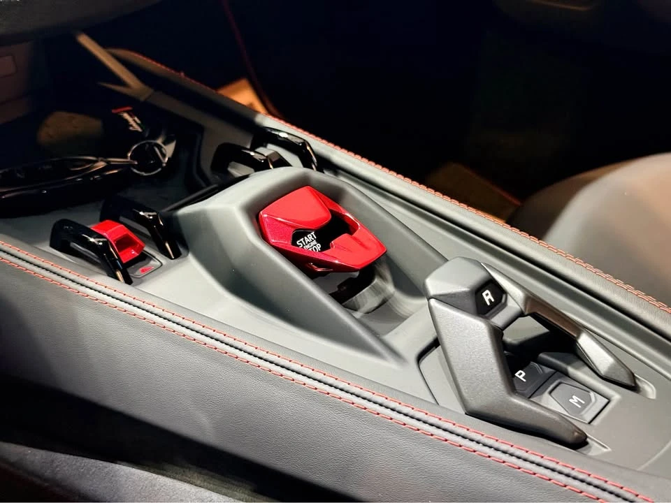 2026 Lamborghini Huracan - Image 12 of 20