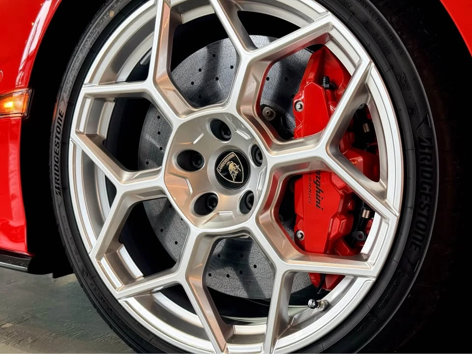 2026 Lamborghini Huracan - Image 6 of 20