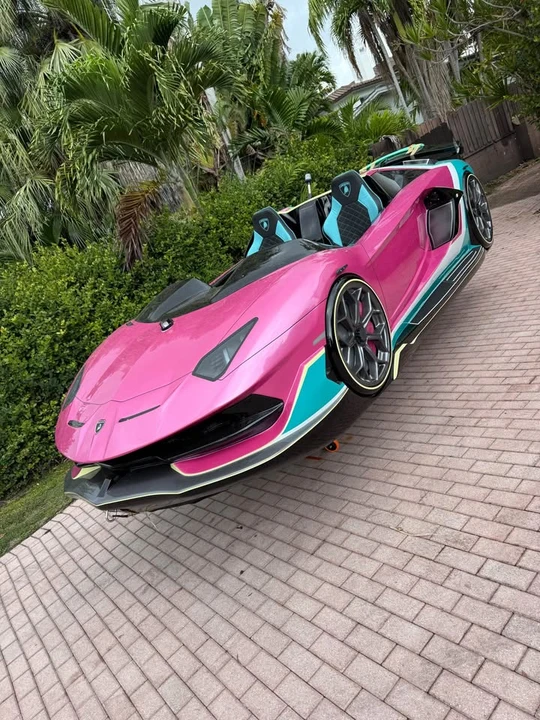 2026 Lamborghini - Image 3 of 3