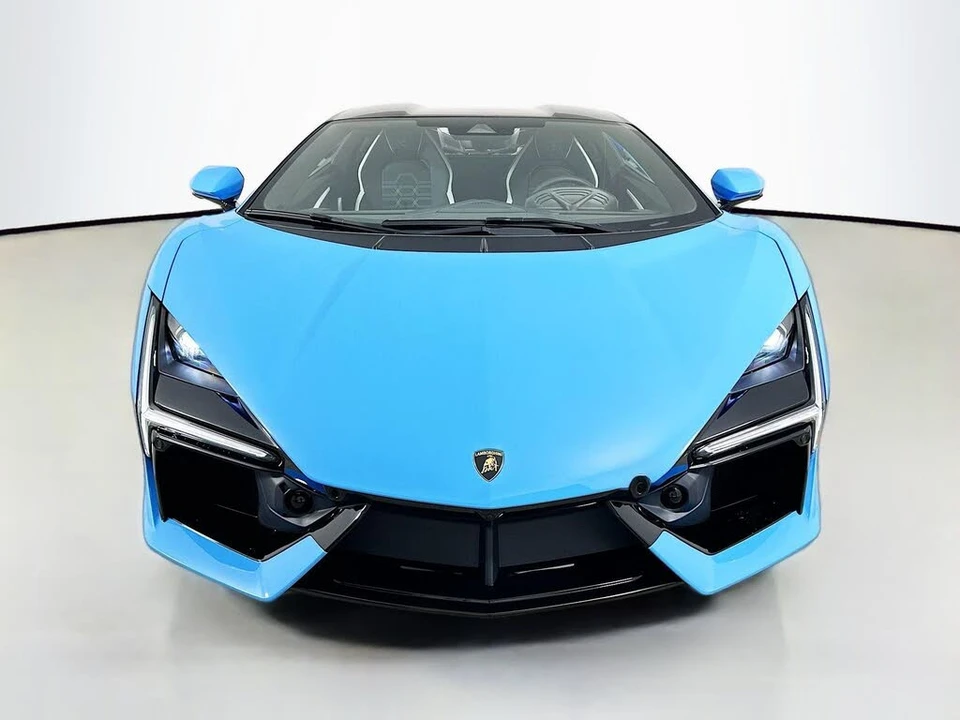 2026 Lamborghini Revuelto - Image 2 of 31