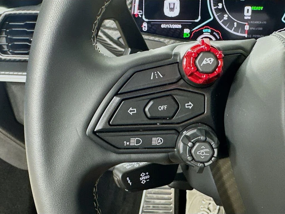 2026 Lamborghini Revuelto - Image 19 of 31