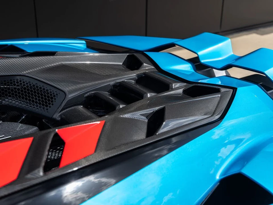 2026 Lamborghini Revuelto - Image 23 of 31