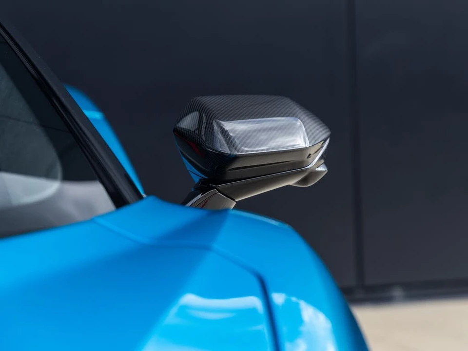 2026 Lamborghini Revuelto - Image 26 of 31