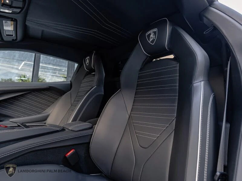2026 Lamborghini Revuelto - Image 20 of 22
