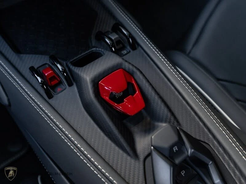 2026 Lamborghini Revuelto - Image 13 of 22