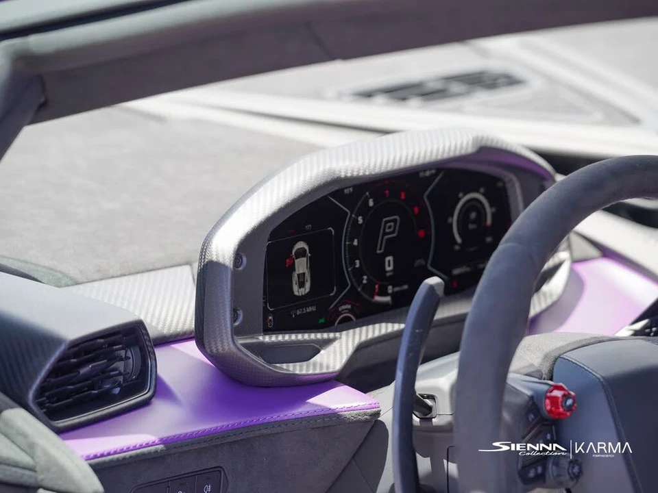 2026 Lamborghini Revuelto - Image 16 of 31
