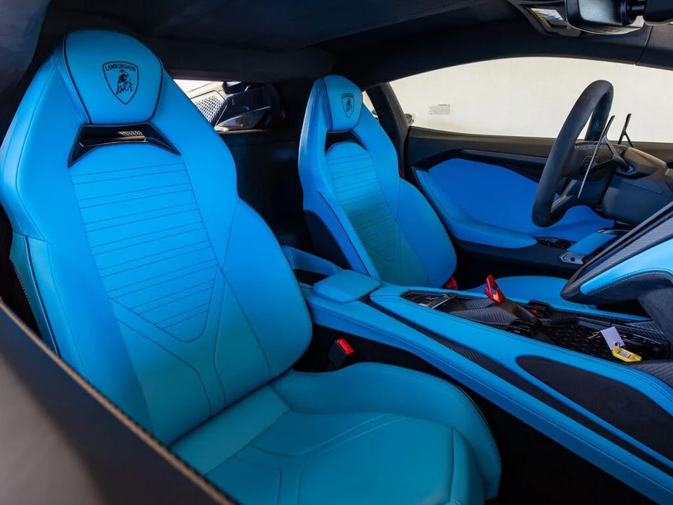 2026 Lamborghini Revuelto - Image 23 of 29