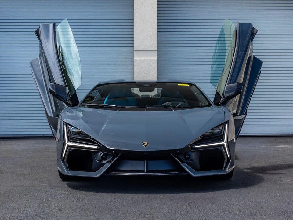 2026 Lamborghini Revuelto - Image 2 of 29