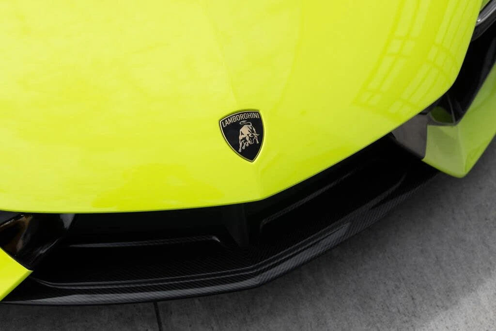 2026 Lamborghini Revuelto - Image 7 of 31