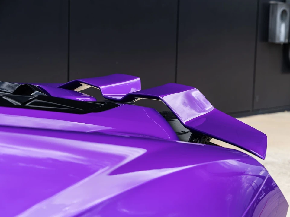 2026 Lamborghini Revuelto - Image 23 of 31