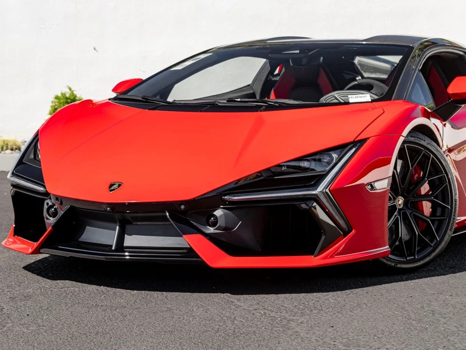 2026 Lamborghini Revuelto - Image 2 of 31
