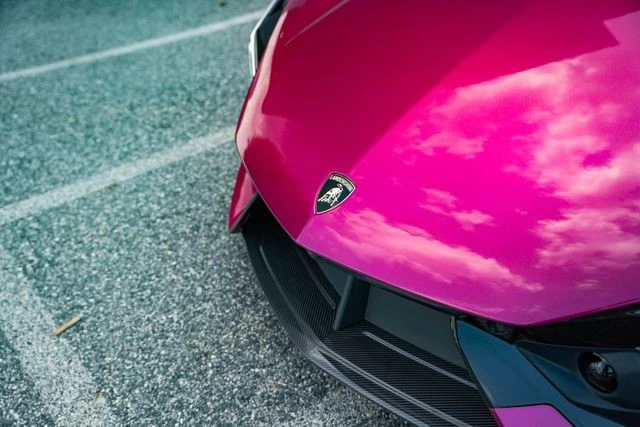 2026 Lamborghini Revuelto - Image 6 of 31