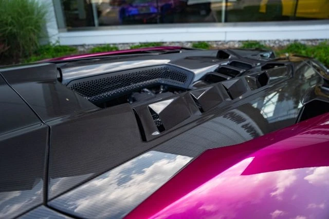 2026 Lamborghini Revuelto - Image 22 of 31