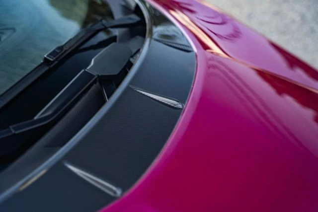 2026 Lamborghini Revuelto - Image 25 of 31
