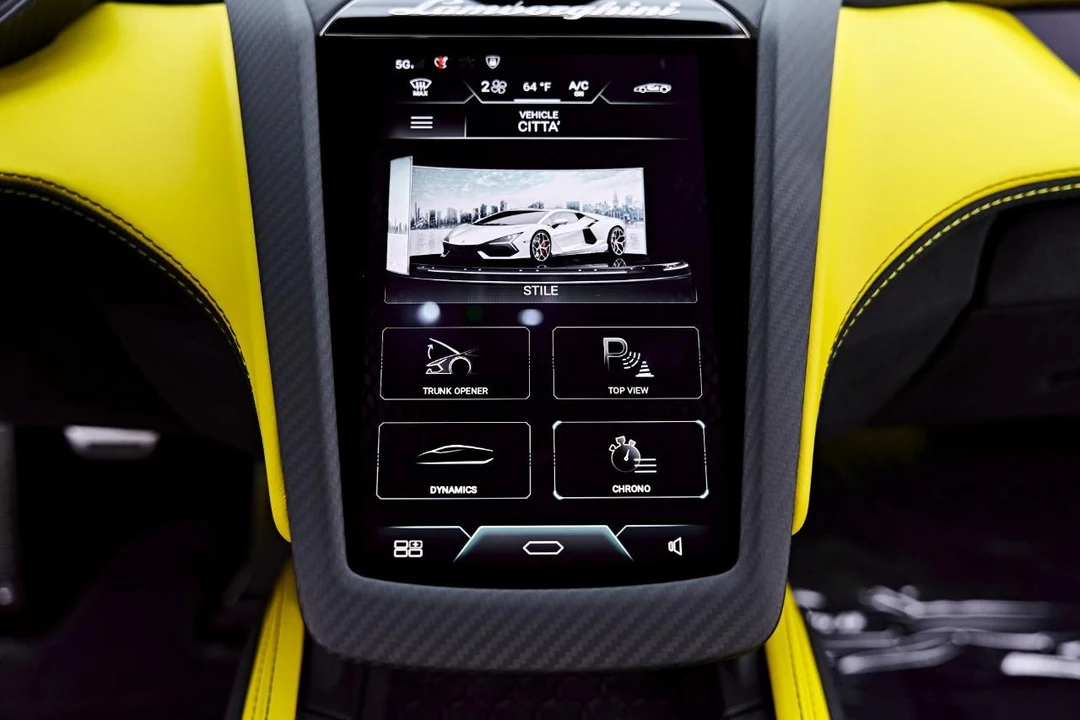 2026 Lamborghini Revuelto - Image 31 of 31
