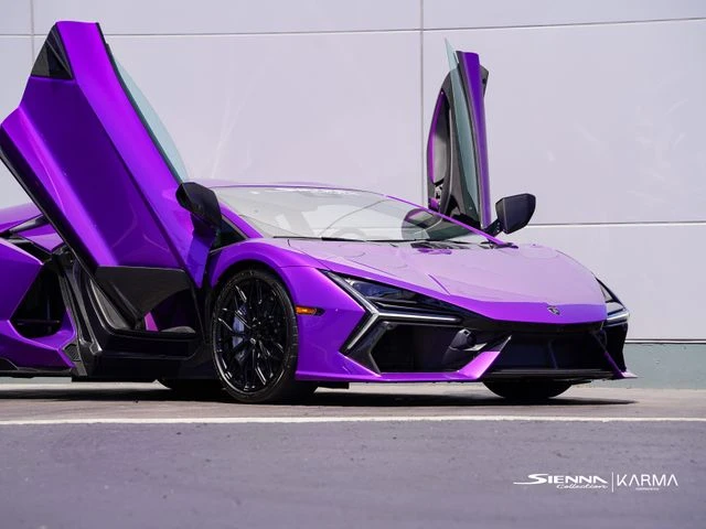 2026 Lamborghini Revuelto - Image 28 of 31