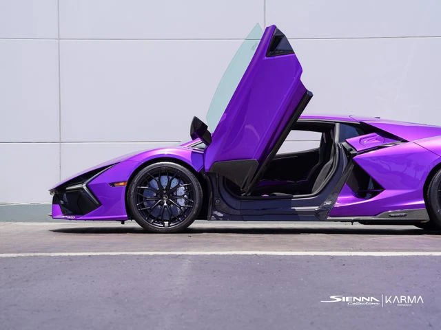 2026 Lamborghini Revuelto - Image 5 of 31