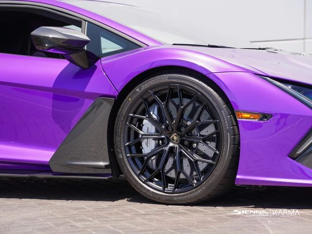 2026 Lamborghini Revuelto - Image 23 of 31
