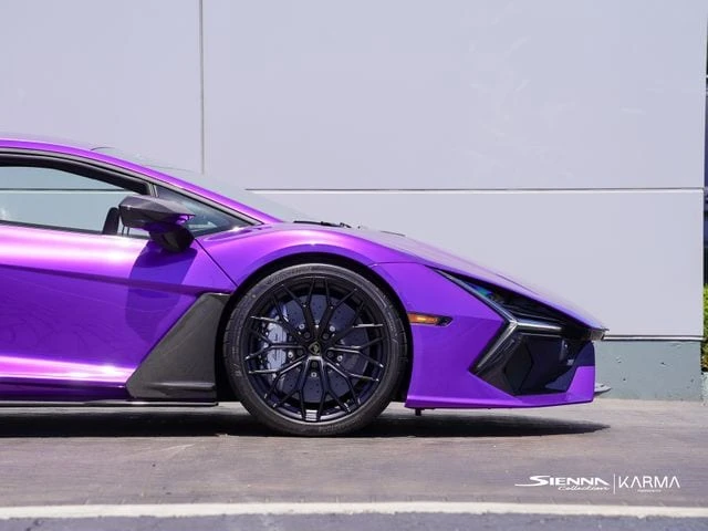 2026 Lamborghini Revuelto - Image 20 of 31
