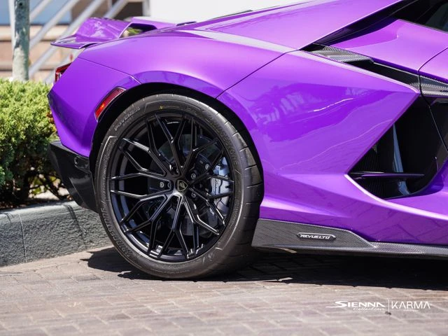 2026 Lamborghini Revuelto - Image 22 of 31