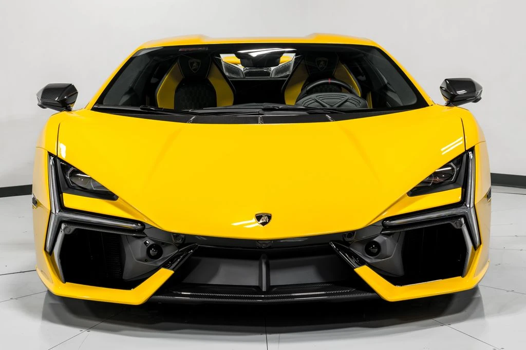 2026 Lamborghini Revuelto - Image 8 of 31