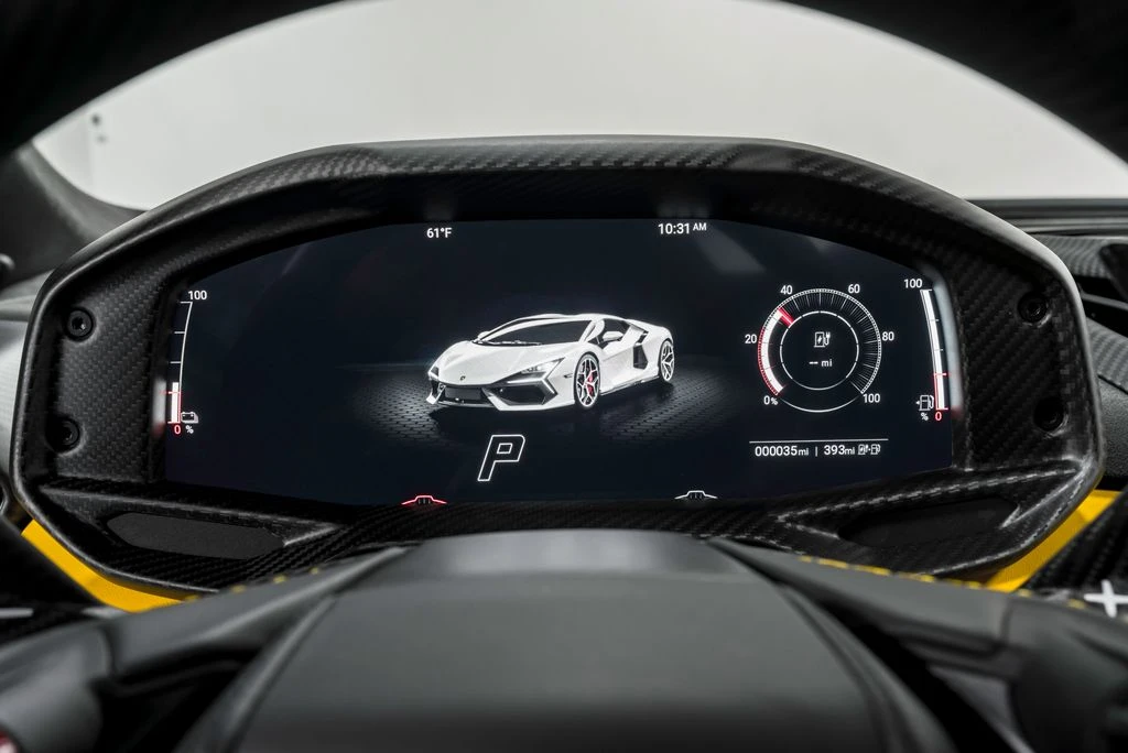 2026 Lamborghini Revuelto - Image 13 of 31