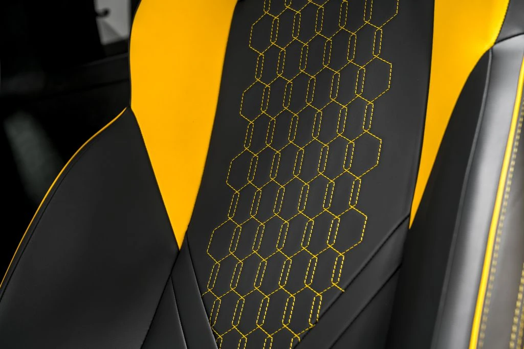 2026 Lamborghini Revuelto - Image 20 of 31
