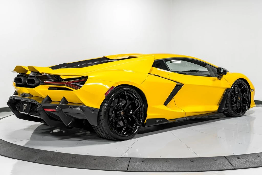 2026 Lamborghini Revuelto - Image 3 of 31