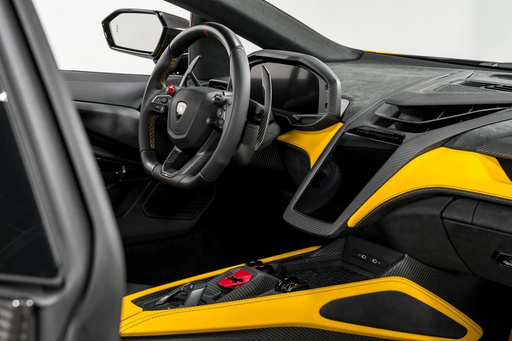 2026 Lamborghini Revuelto - Image 30 of 31