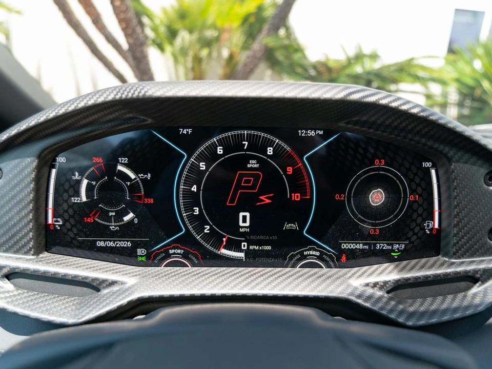 2026 Lamborghini Revuelto - Image 10 of 28