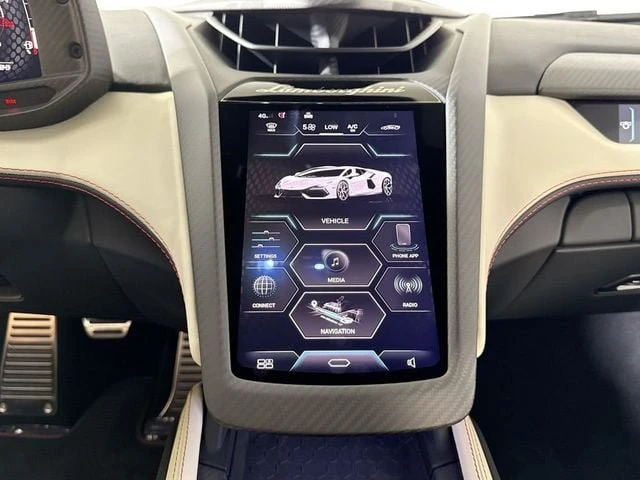 2026 Lamborghini Revuelto - Image 13 of 20