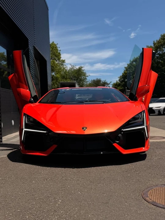 2026 Lamborghini Revuelto - Image 8 of 8