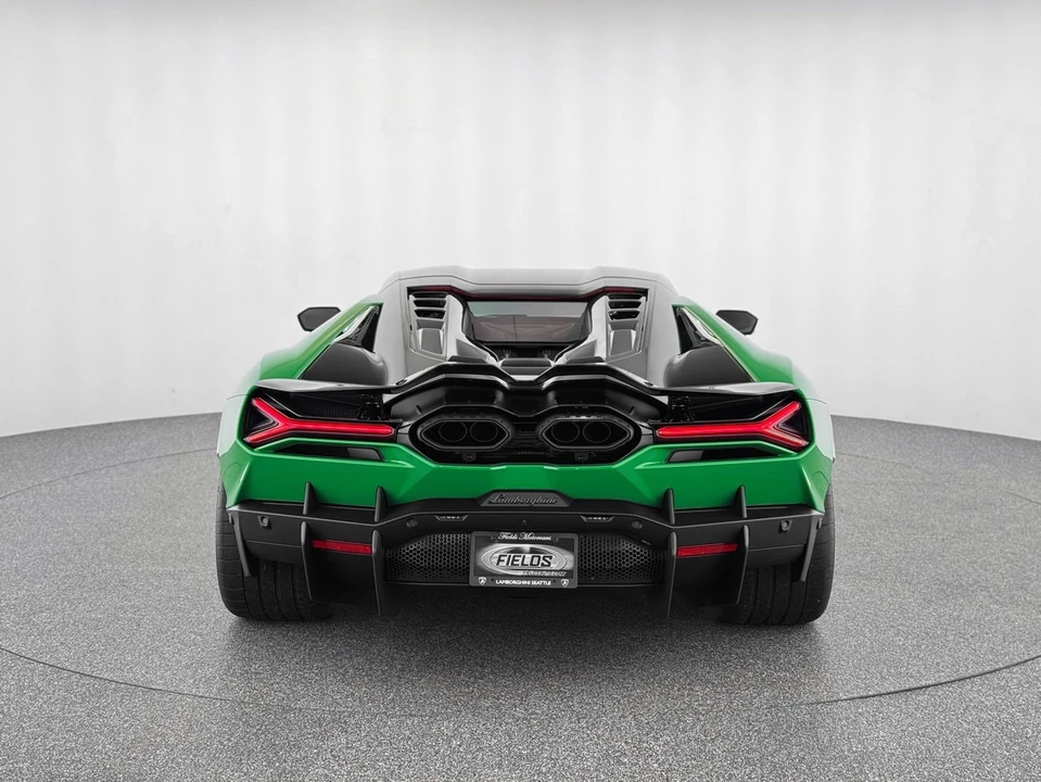 2026 Lamborghini Revuelto - Image 4 of 31