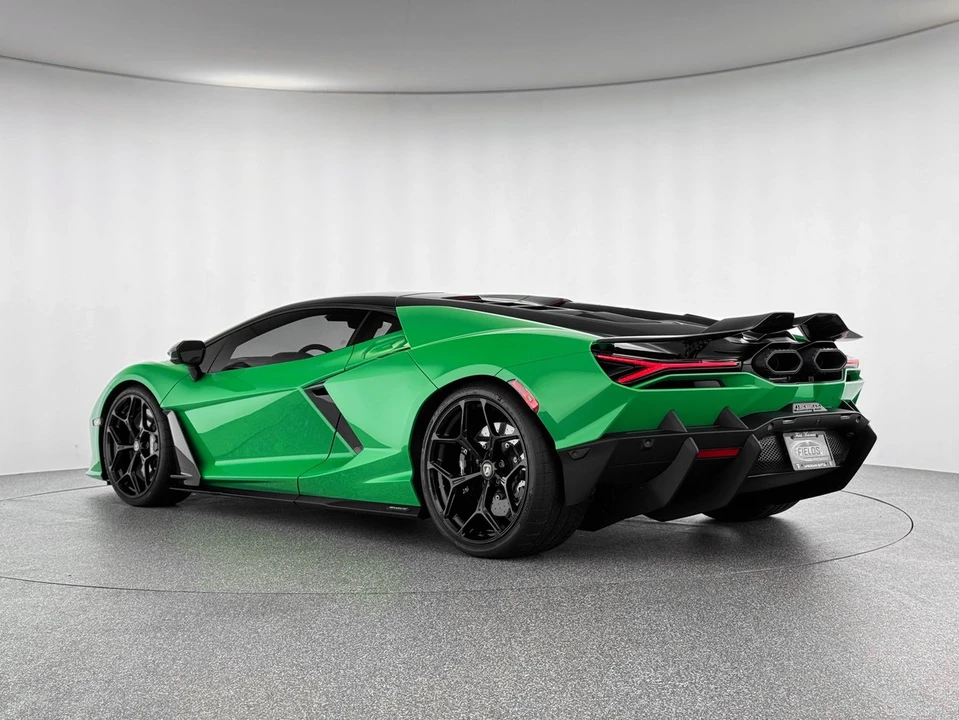2026 Lamborghini Revuelto - Image 3 of 31