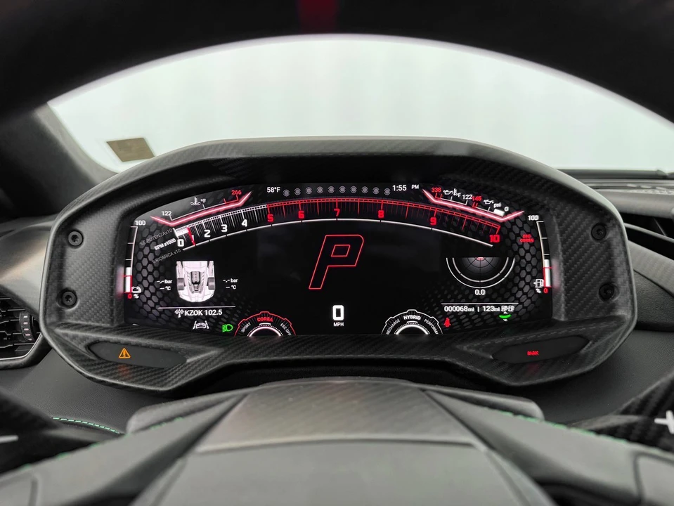 2026 Lamborghini Revuelto - Image 19 of 31